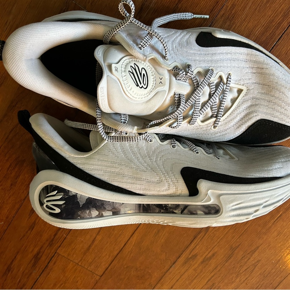 Nike Men's Sneakers in Black and White